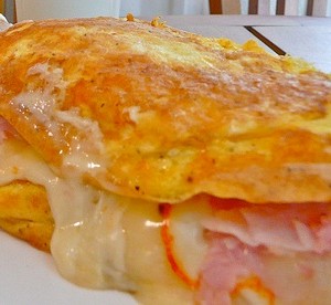 Omelette cotto e fontina