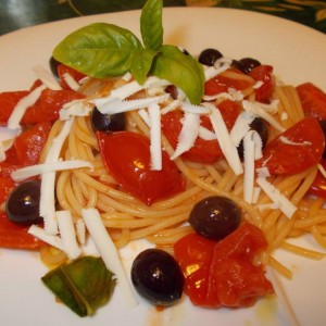 Linguine, pomodoro e ricotta