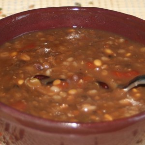 zuppa-di-cereali-e-legumi