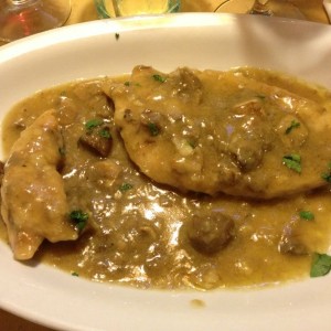 Scaloppe di Pollo con Funghi