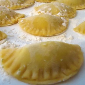 Ravioloni Artigianali al Basilico