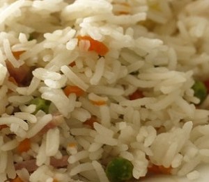 insalata-di-riso-basmati-alle-verdure-575x262