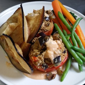 Pomodori ripieni al Cous- Cous con melanzane e mentuccia