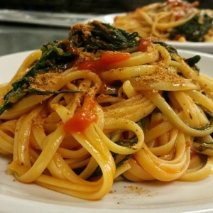 Linguine con Agretti e Bottarga