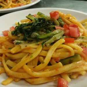 Scialatielli di Amalfi Freschi Con Puntarelle e pomodorini 1