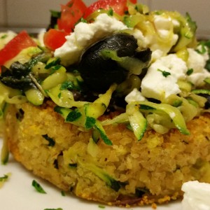 Tortino di Boulgur Integrale Con Zucchine , Feta e Olive 1