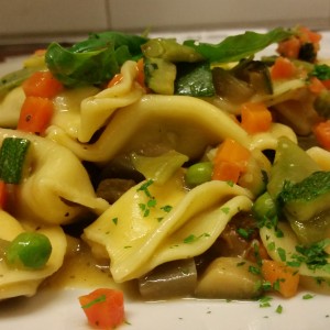 Casoncelli  Bergamaschi Con Ragù di Verdure  (2)