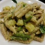 Penne Integrali al Pesto Con Patate , Fagiolini e Pinoli (2)