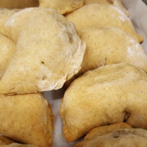 panzerotti-vegani-di-farina-integrale-al-forno