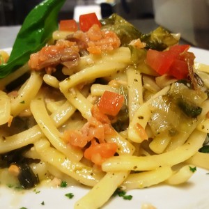 scialatielli-freschi-con-scarola-e-salmone-affumicato-2