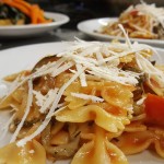 farfalle-alla-norma-con-melanzane-pomodoro-fresco-e-ricotta-salata-bis